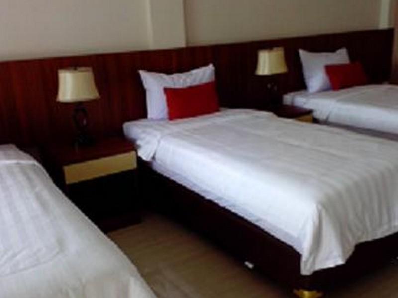 Santa Monica Hotel And Convention Ciherangsating Bagian luar foto